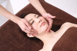 気づいた時には遅い！年末の肌は今仕込むもの！